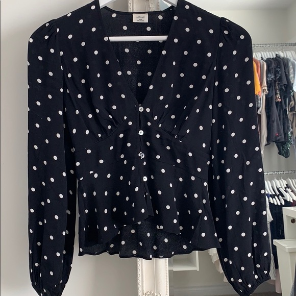 SOLD // Aritzia Wilfred New Prairie Blouse - Picture 7 of 8